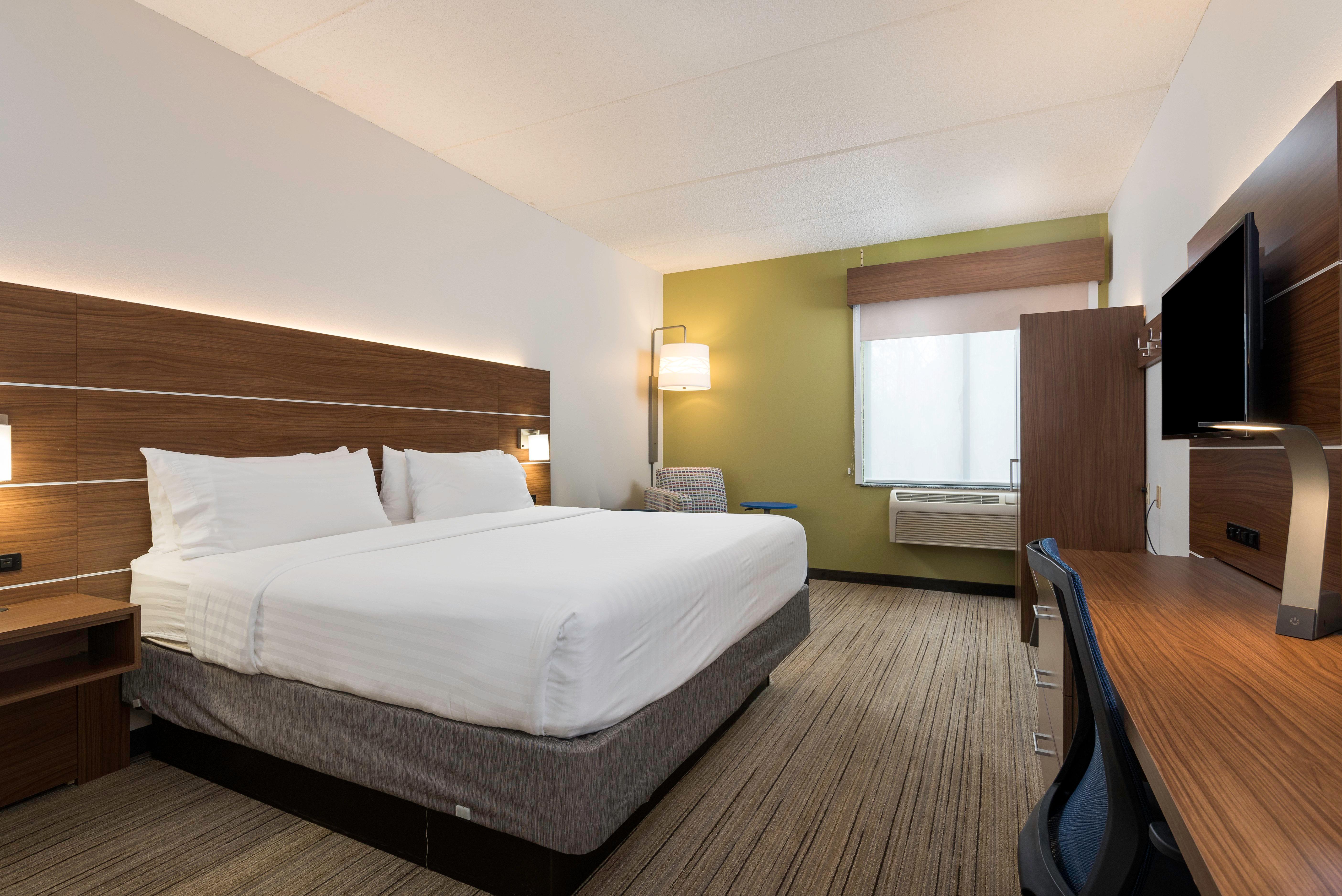Holiday Inn Express & Suites Charlotte Arpt-Belmont By Ihg Екстериор снимка