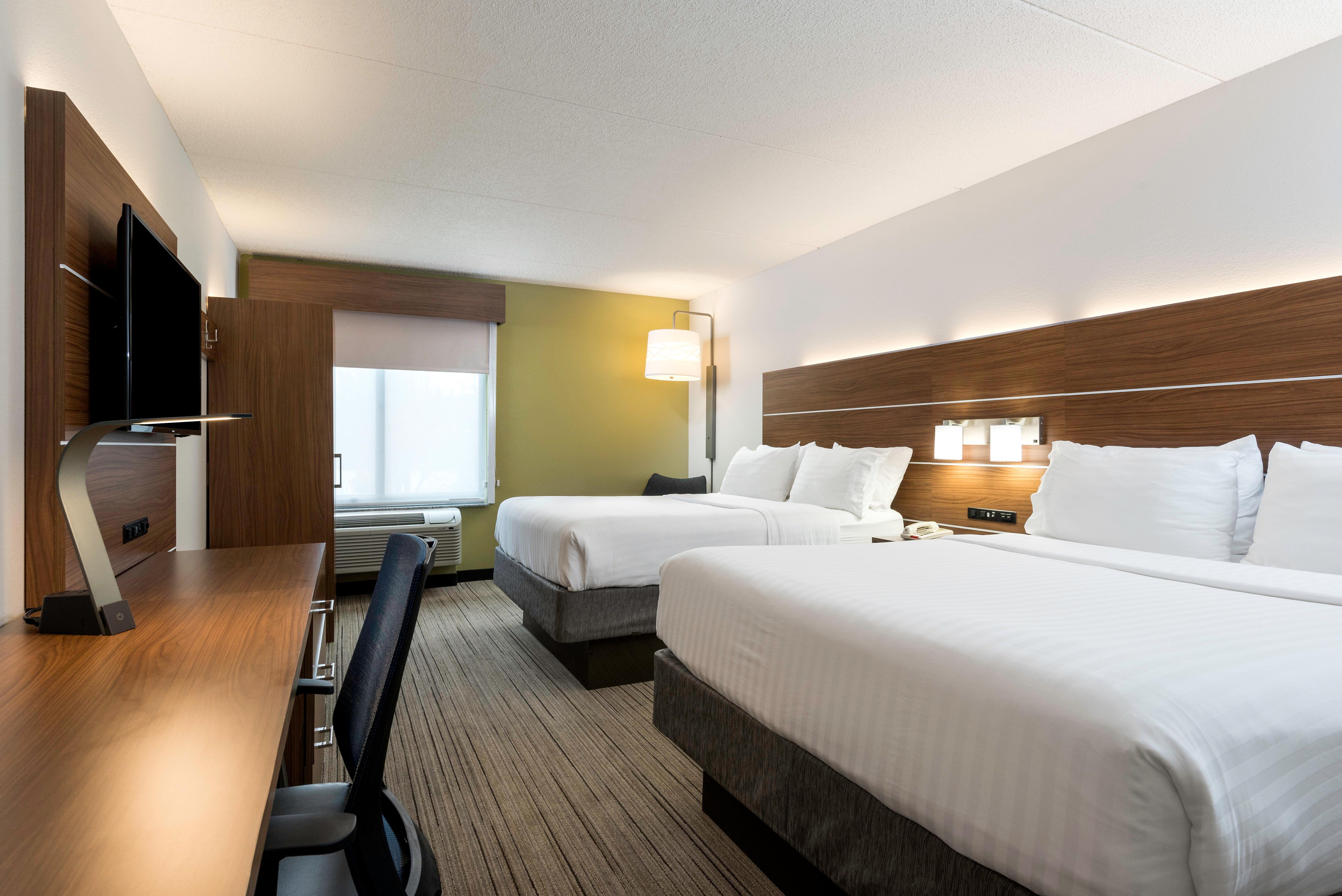 Holiday Inn Express & Suites Charlotte Arpt-Belmont By Ihg Екстериор снимка
